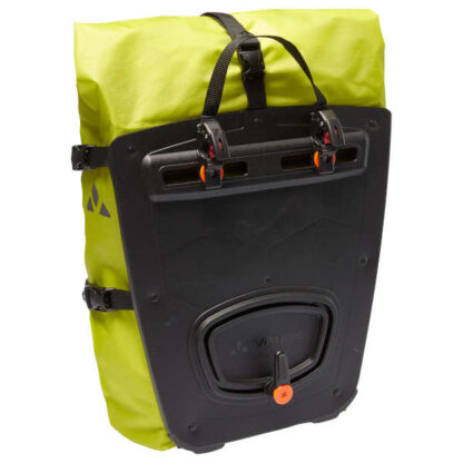 Trailcargo - bright green-black - Rückansicht