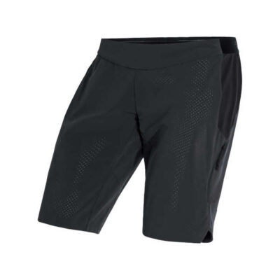 Me Kuro Shorts II - black